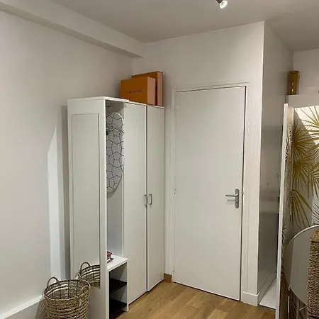 Apartment Location Studio